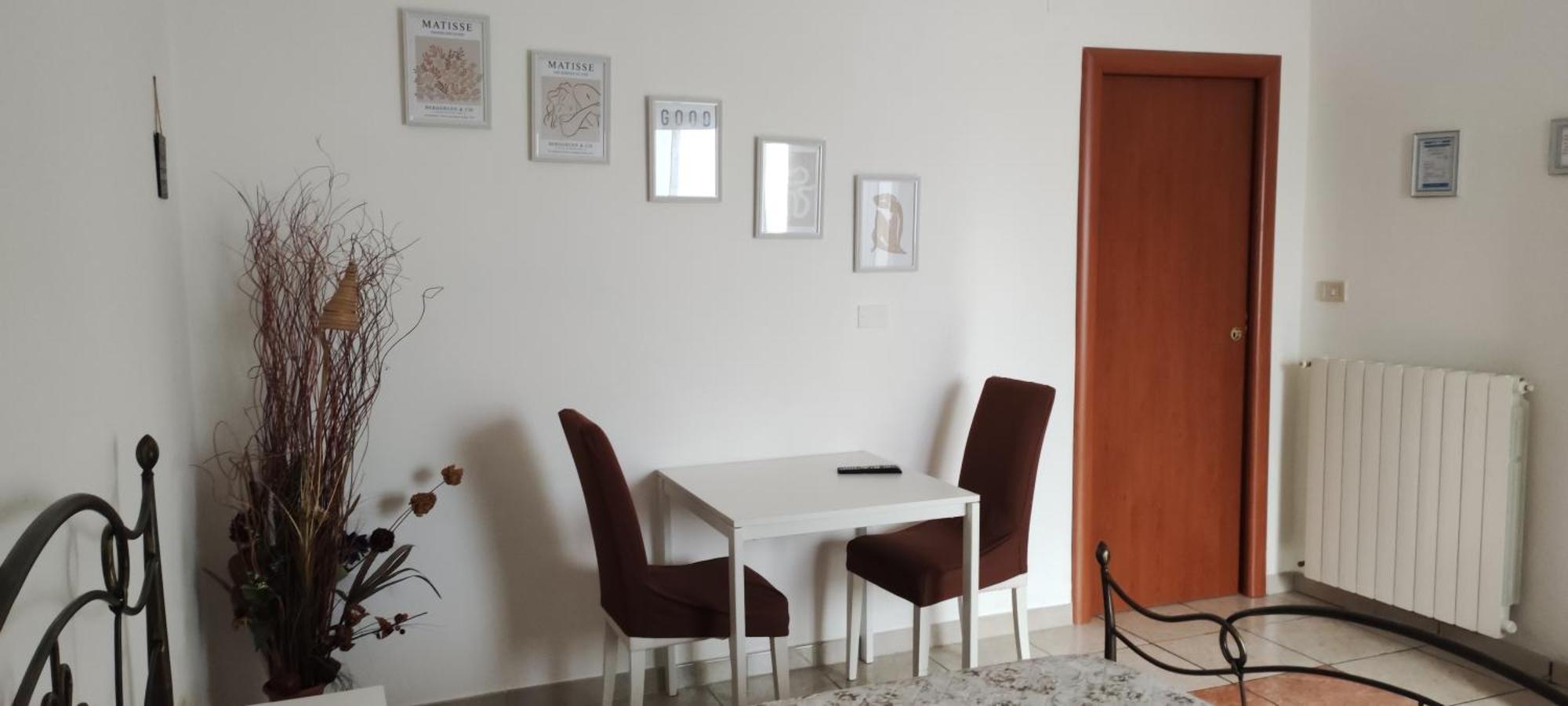 Da Vinci Affittacamere Borgo Taranto Esterno foto